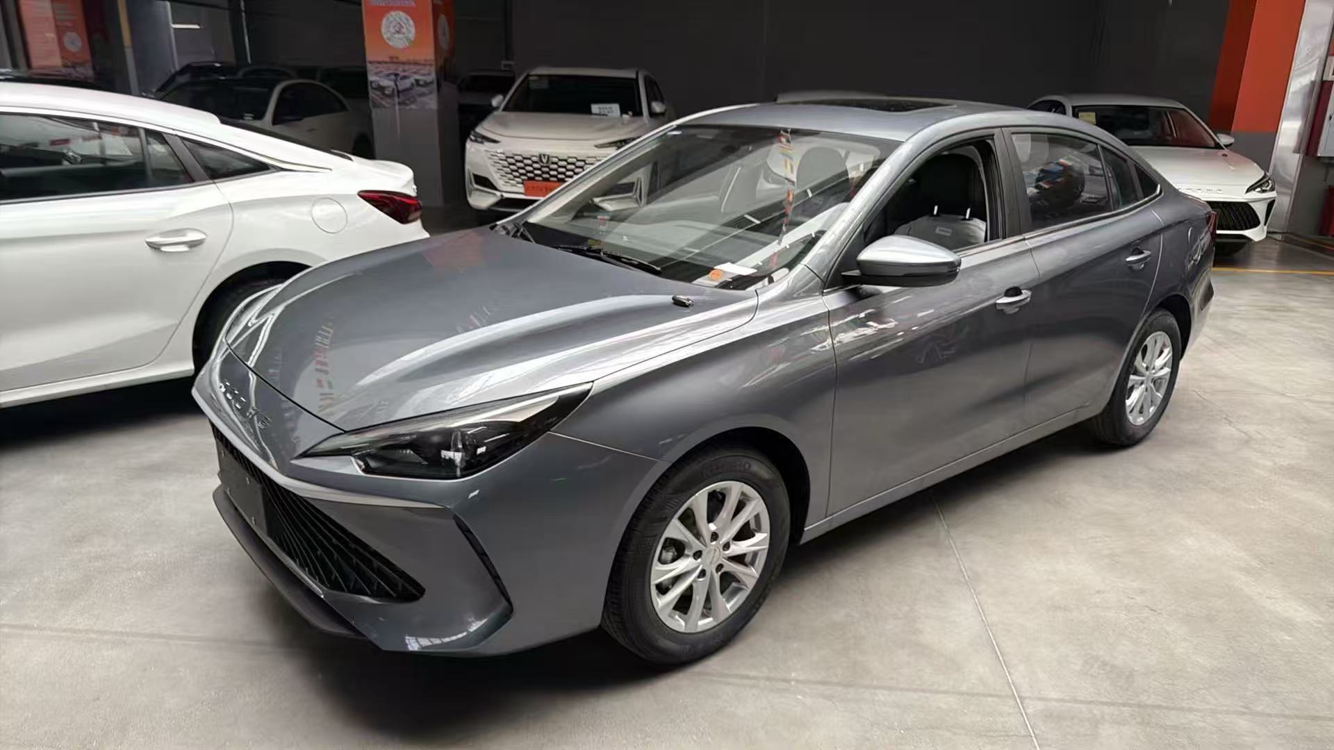 2026 Roewe i5